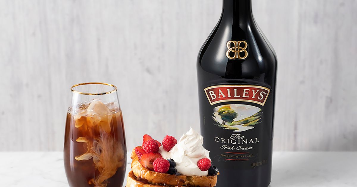 Baileys Original Irish Cream Liqueur Review 