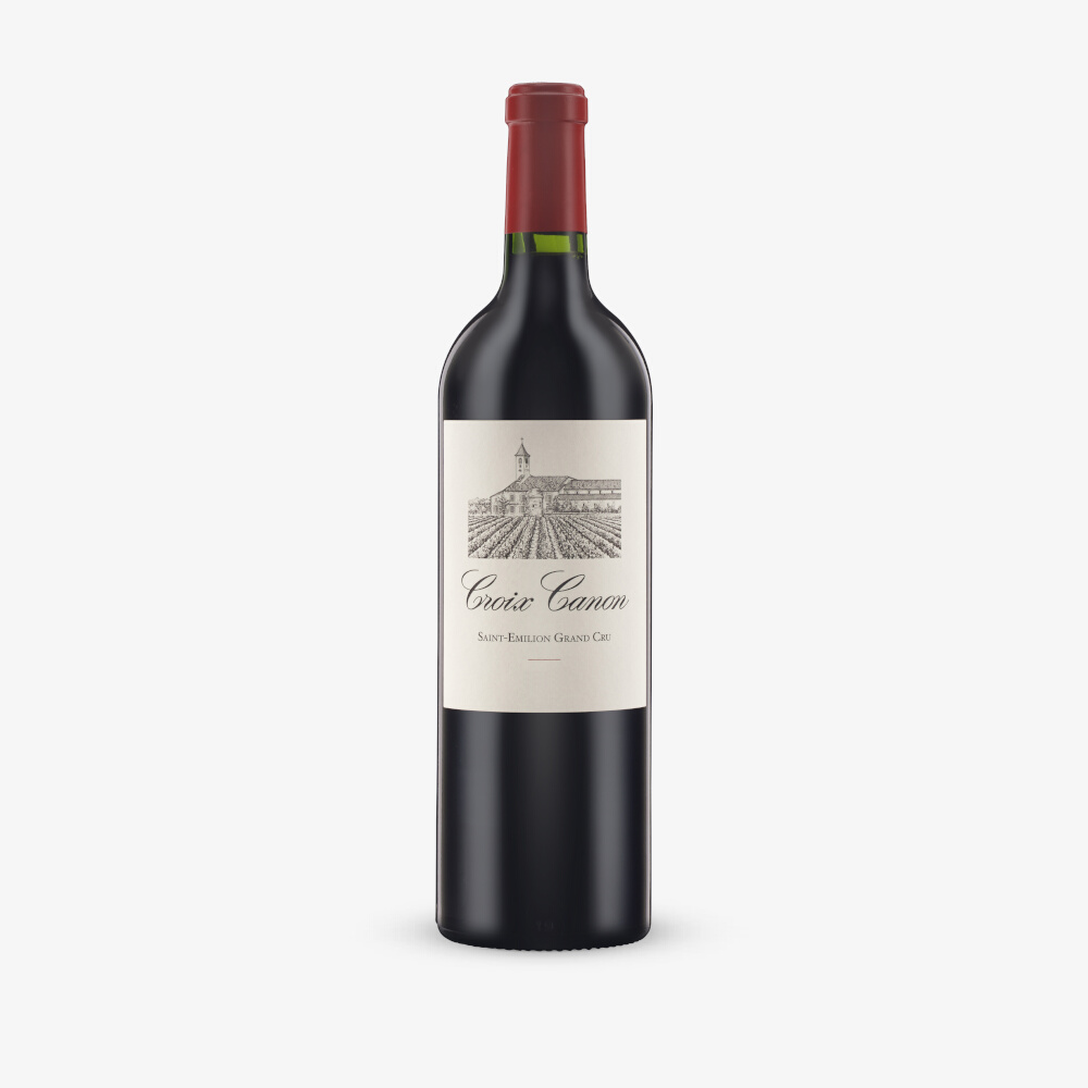 bottle of 2016 croix canon