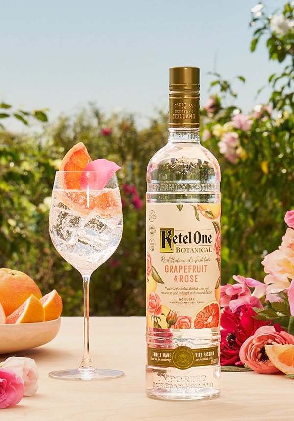 Vodka Ketel One Grapefruit & Rose 750ml - Royal Bebidas