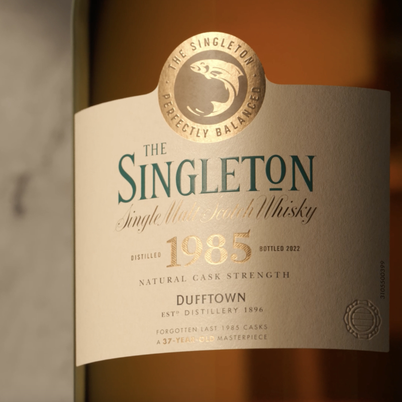 Singleton whisky bottle close up