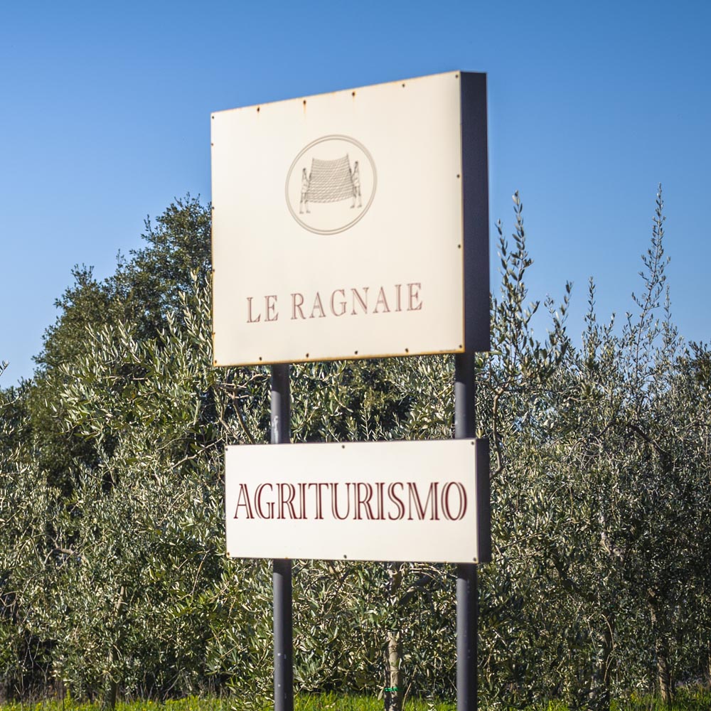 la ragnaie sign