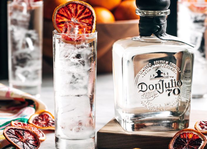 テキーラ Don Julio 70 限定パッケージ Don Julio 70 (70周年記念ボトル) | タツナリの酒棚