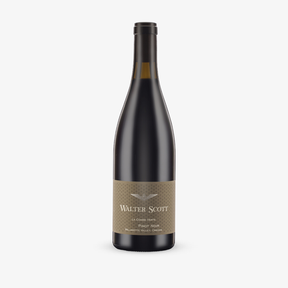 Bottle of 2022 Walter Scott